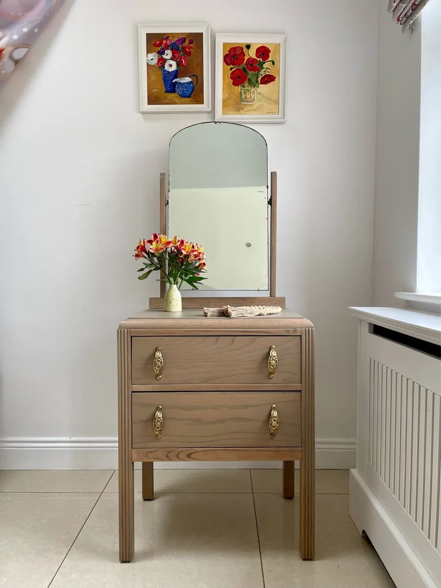 Vintage vanity unit/side table/drawer unit - Image 2