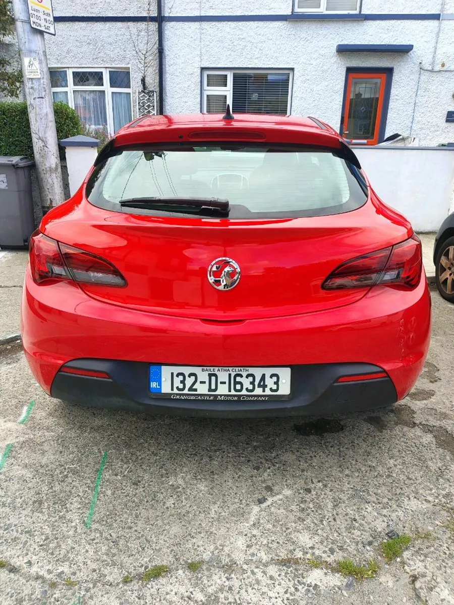 2013 Vauxhall Astra GTC 1.4 Turbo (Astra J / Mk6) - Image 3