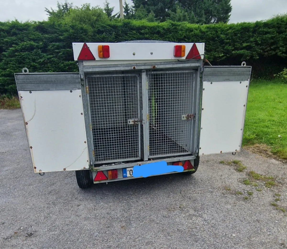 Dog Trailer - Image 3