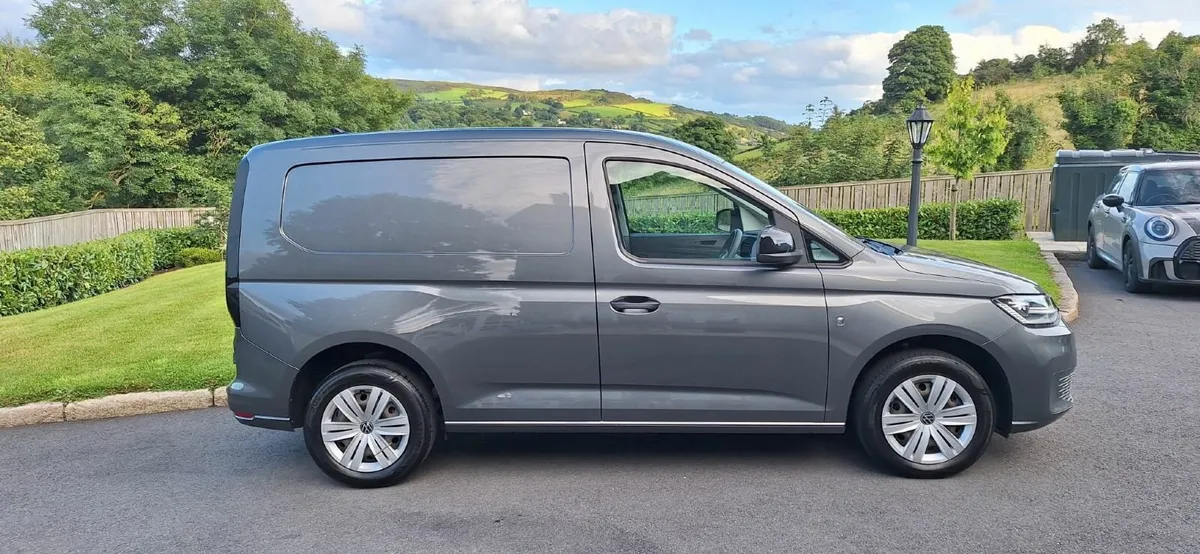 Volkswagon Caddy Cargo Edition 2.0TDI 102BHP, 2021 - Image 2