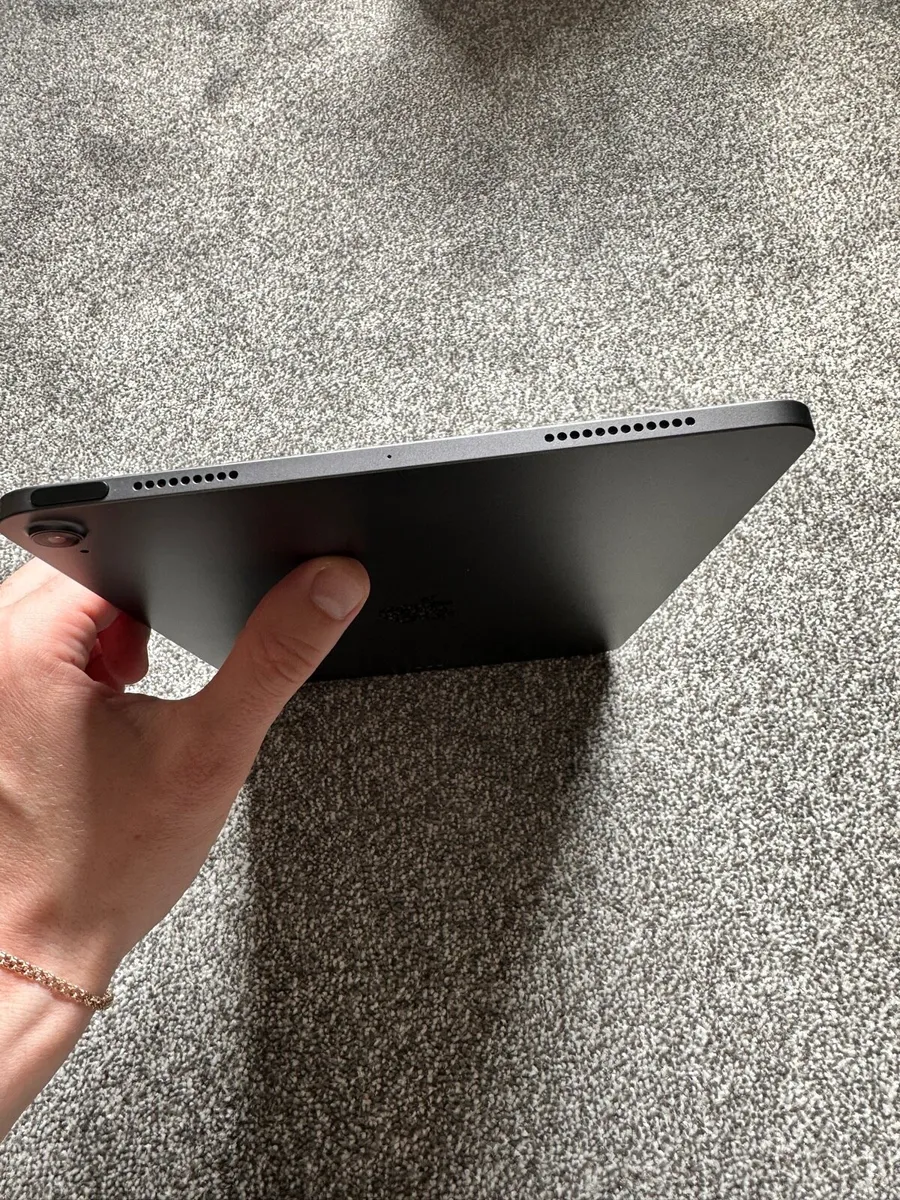 iPad Air 256 M1 - Image 4