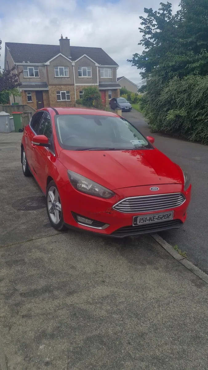 Ford Focus 2015 - Image 2