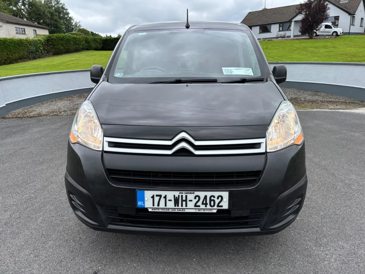 Citroen Berlingo 2017 - Image 2