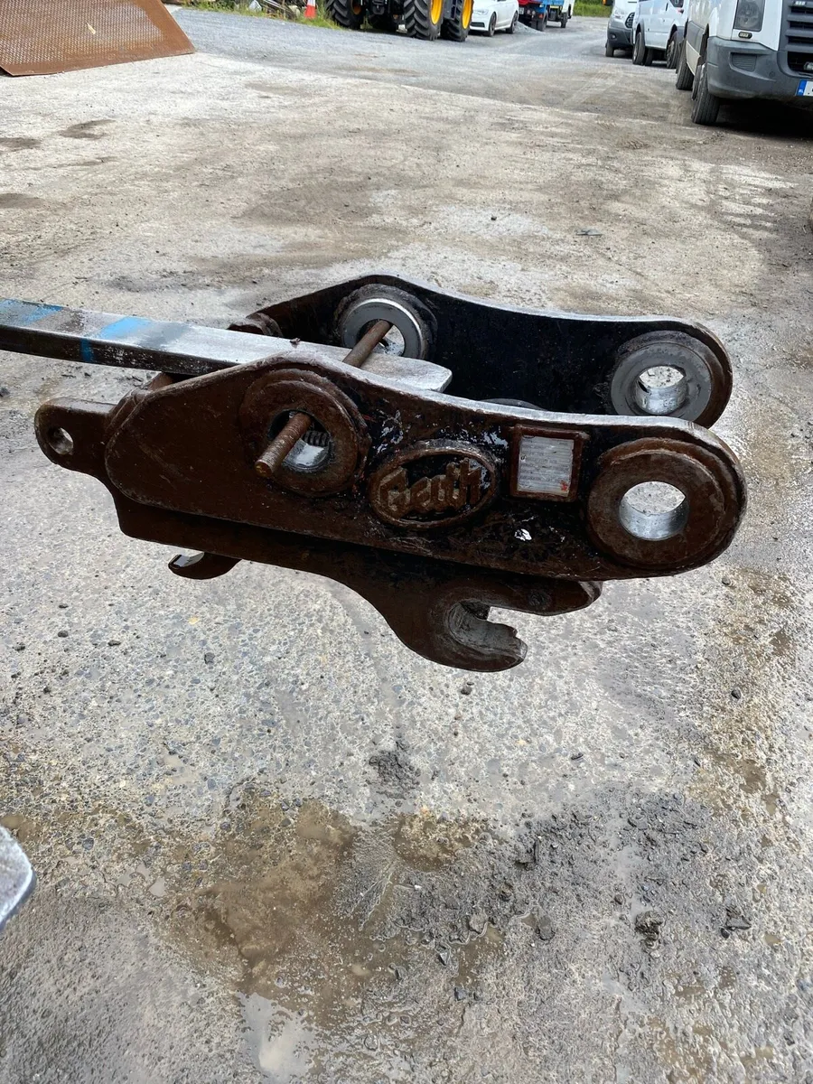13Tone Geith quick hitch - Image 1