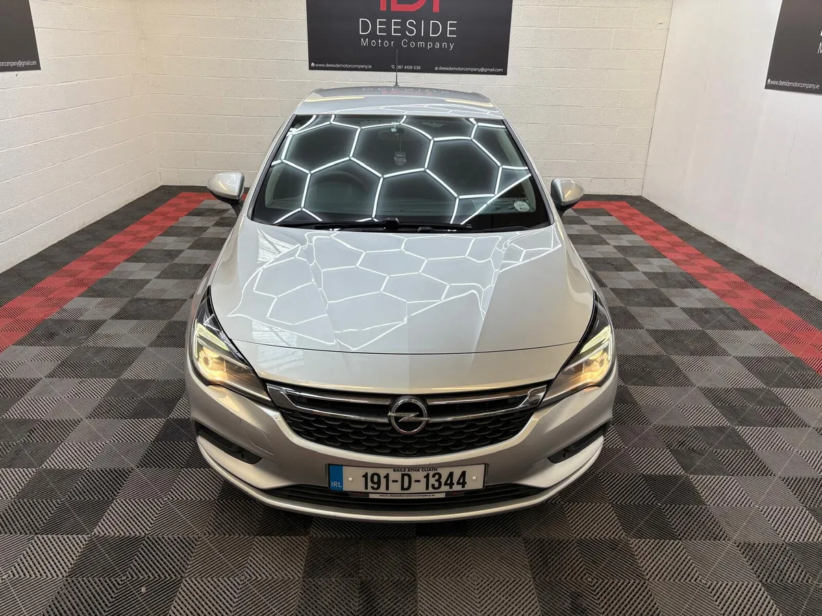 Opel Astra 1.6 CDTI 2019 - Image 3