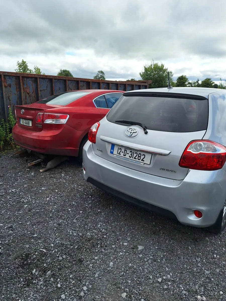Selection  of toyota  for spares - Image 4