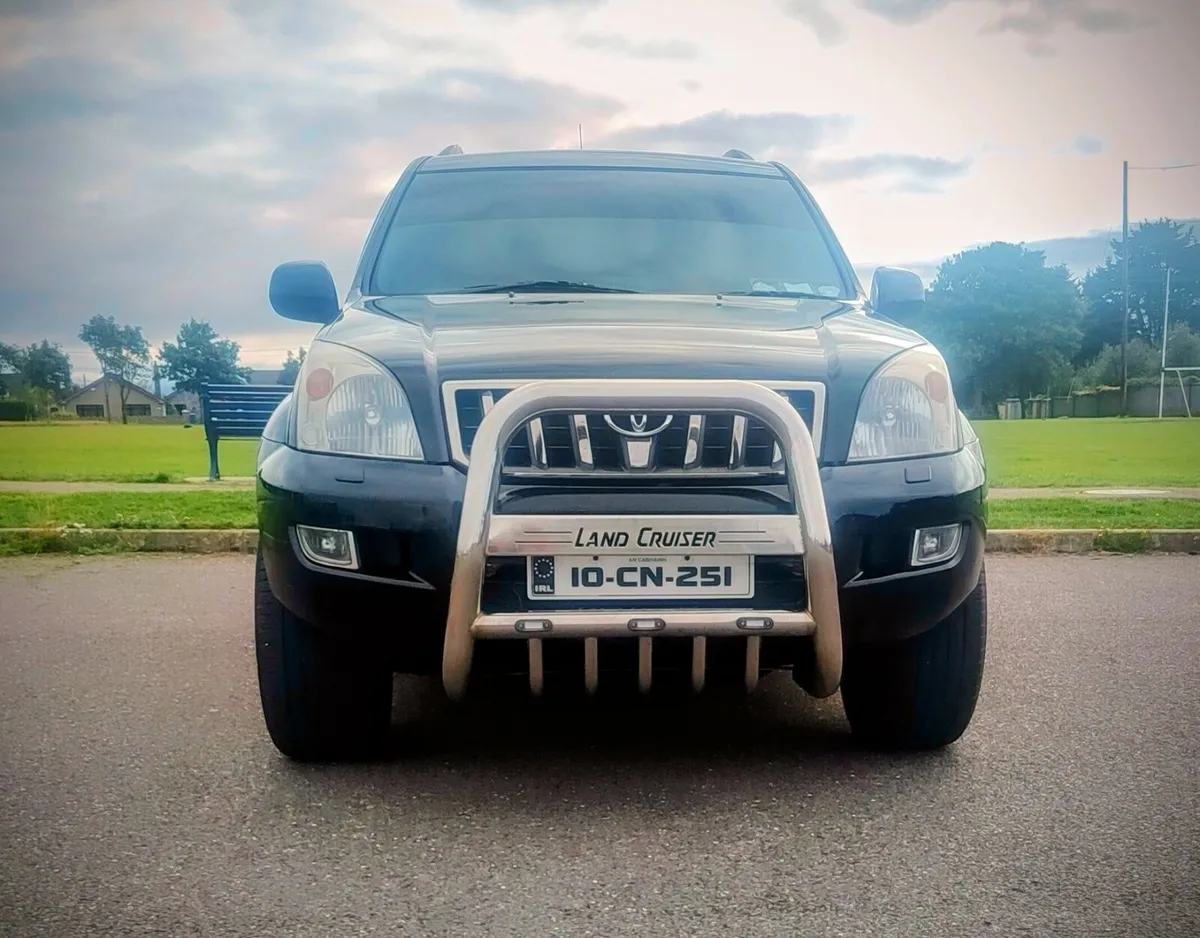 Land cruiser - Image 1