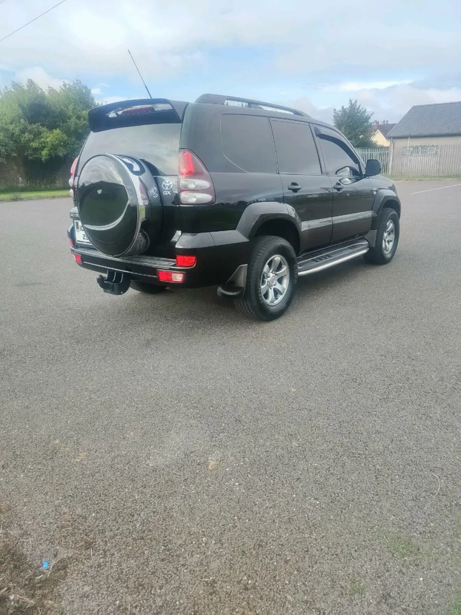 Land cruiser - Image 3