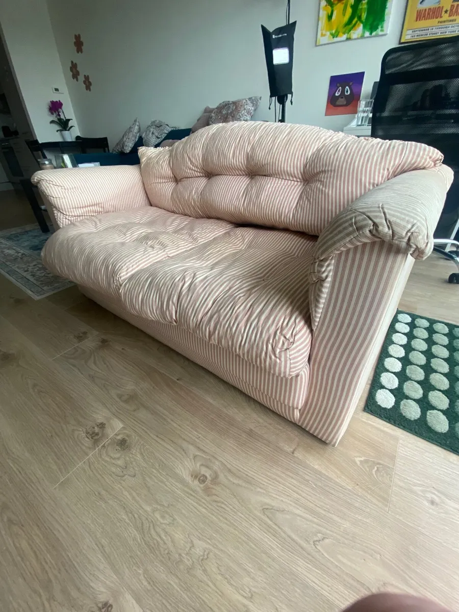 Sofa for free - Image 3