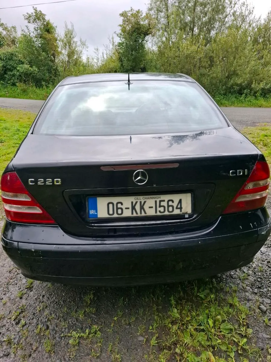 Mercedes car - Image 2