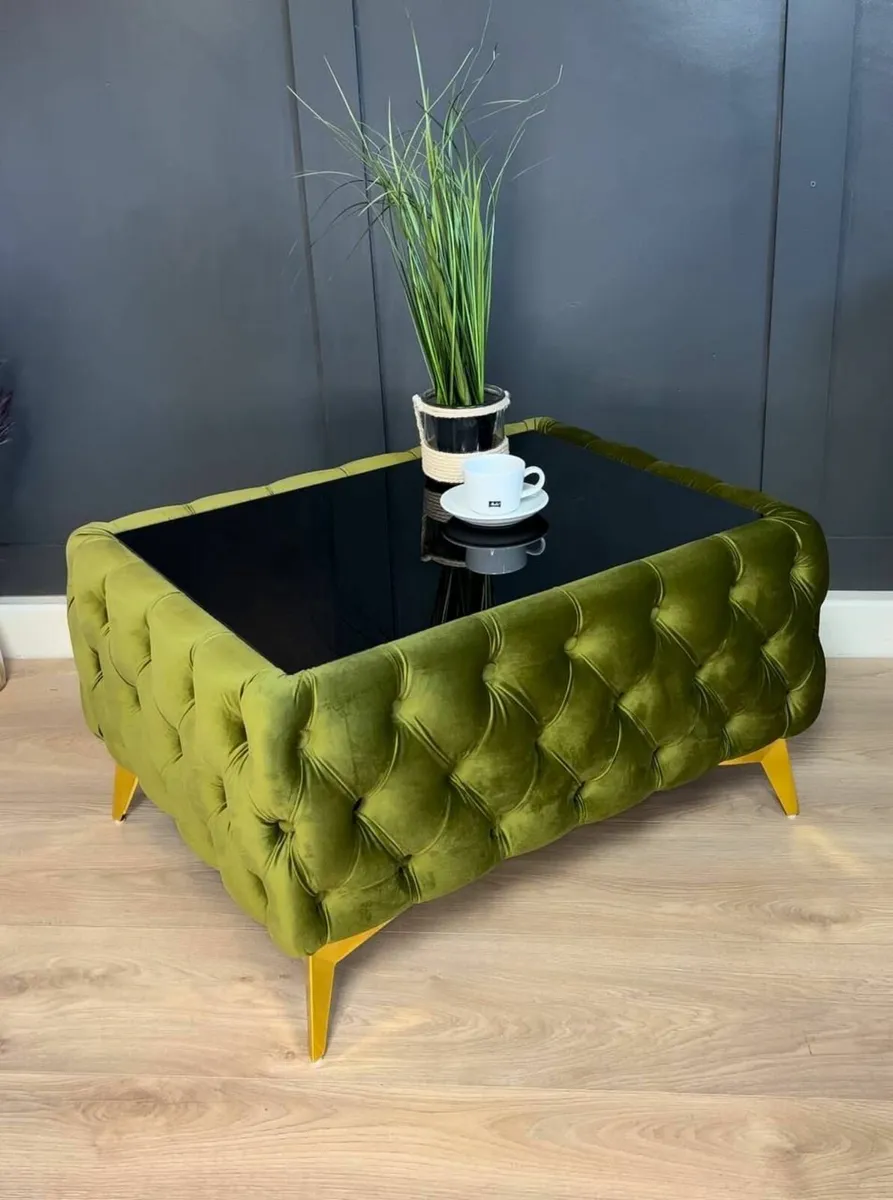 Chesterfield coffe table 83x63x45cm - Image 1