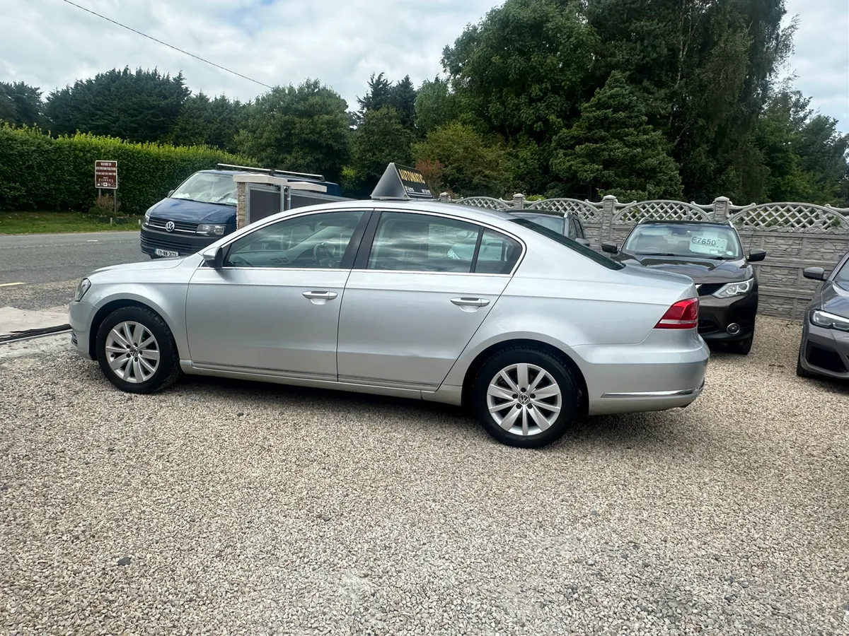 14 VOLKSWAGEN PASSAT - Image 2