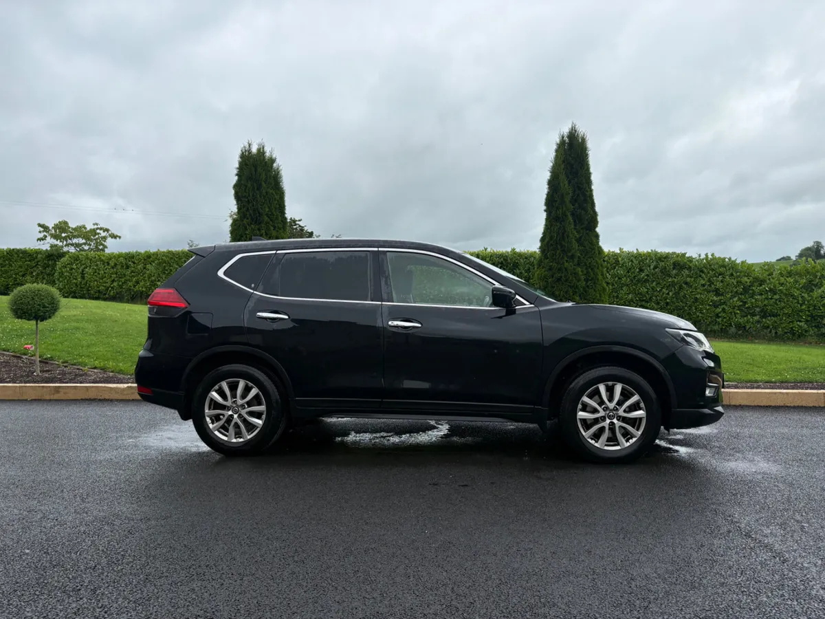 Nissan X-Trail 2018 7 Setter - Image 4