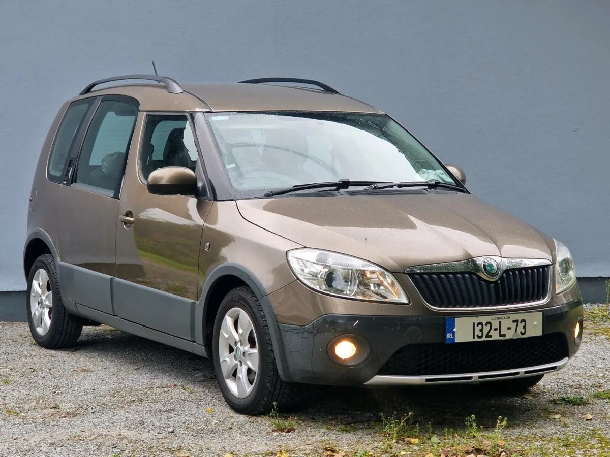 132 ROOMSTER YETI 1.2 100KMS ONLY - Image 3