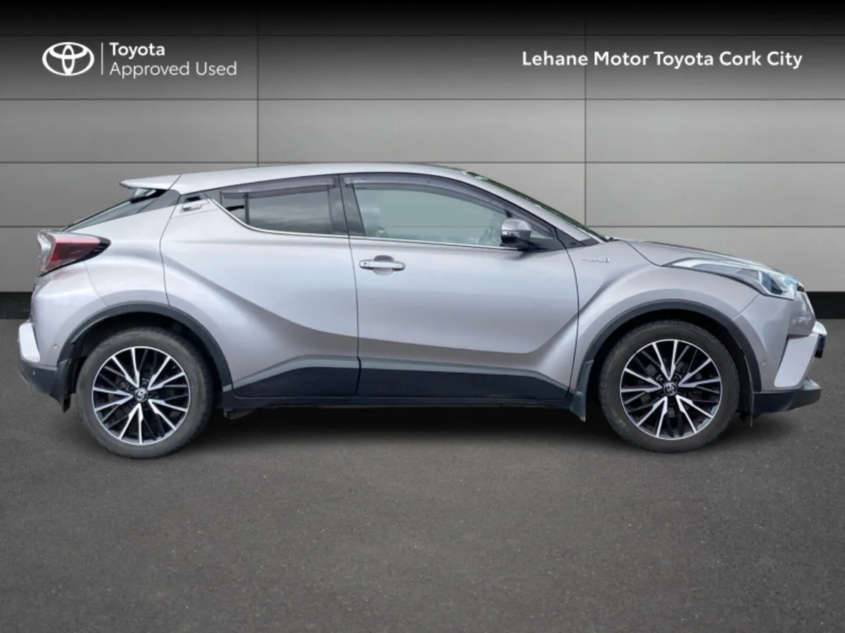 Toyota C-HR HYBRID SOL 4DR AUTO - Image 3