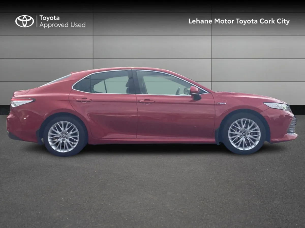 Toyota Camry HYBRID PLATINUM 4DR AUTO - Image 3