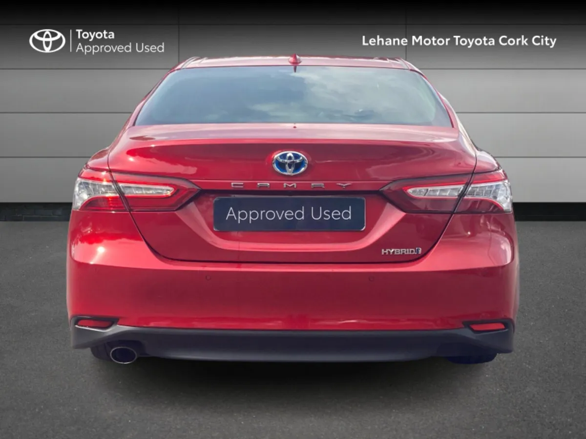 Toyota Camry HYBRID PLATINUM 4DR AUTO - Image 4