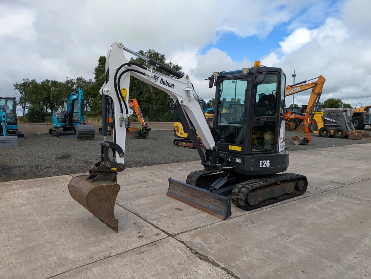 2016 Bobcat E26 - Image 1