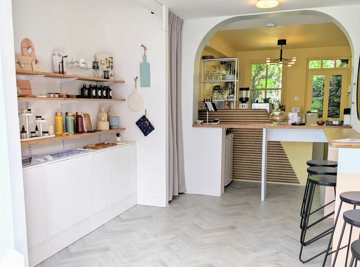 Kinsale's Top Rated Coffee Shop FOR SALE - Image 3