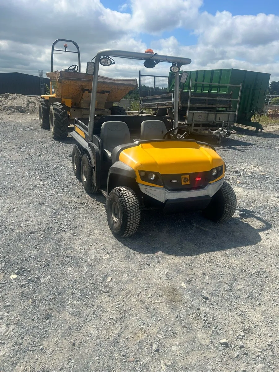 JCB groundhog - Image 1