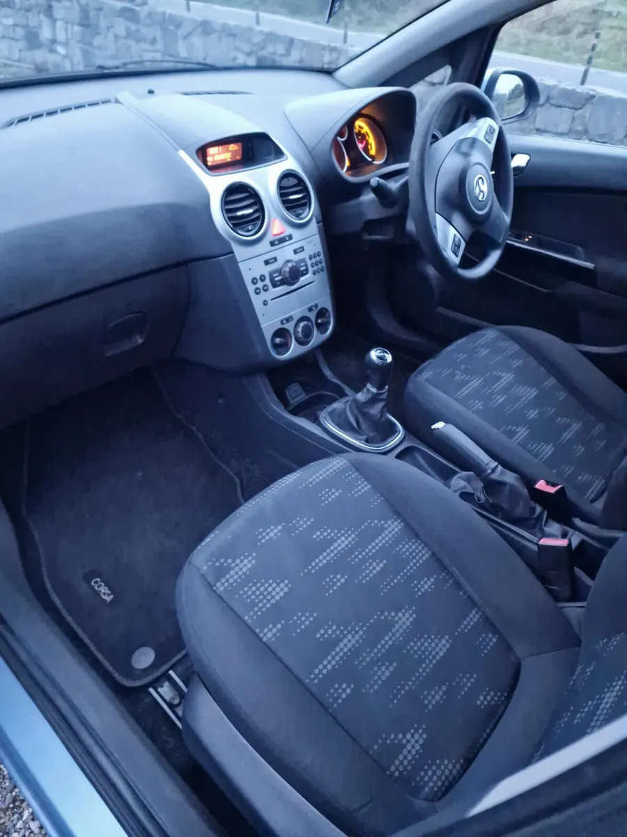 2014 OPEL CORSA 1.4 PETROL GALWAY - Image 3