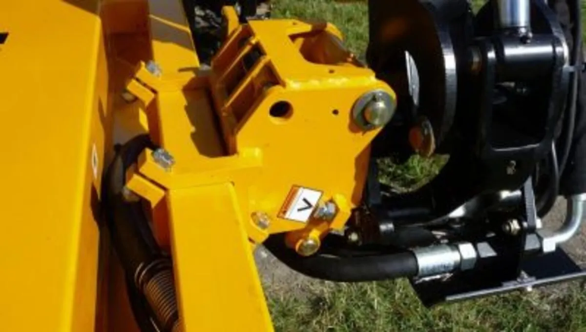 MCCONNEL ORBITER BRACKET, USED IN STOCK