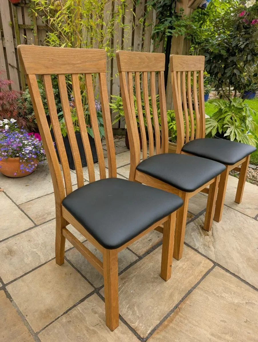 6 kitchen dining chairs - Image 1