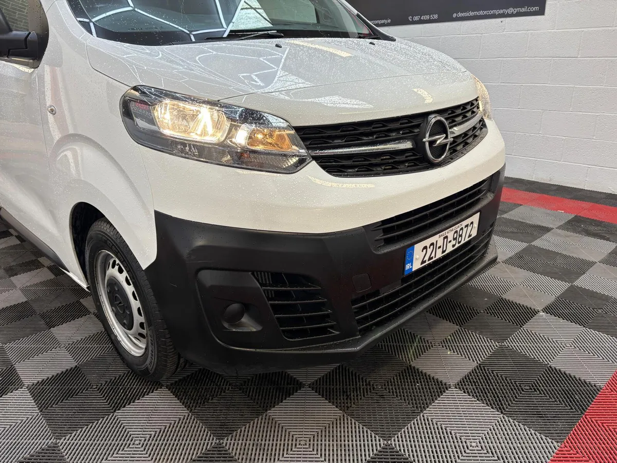 Opel Vivaro 1.5 HDI Van 2022 - Image 3