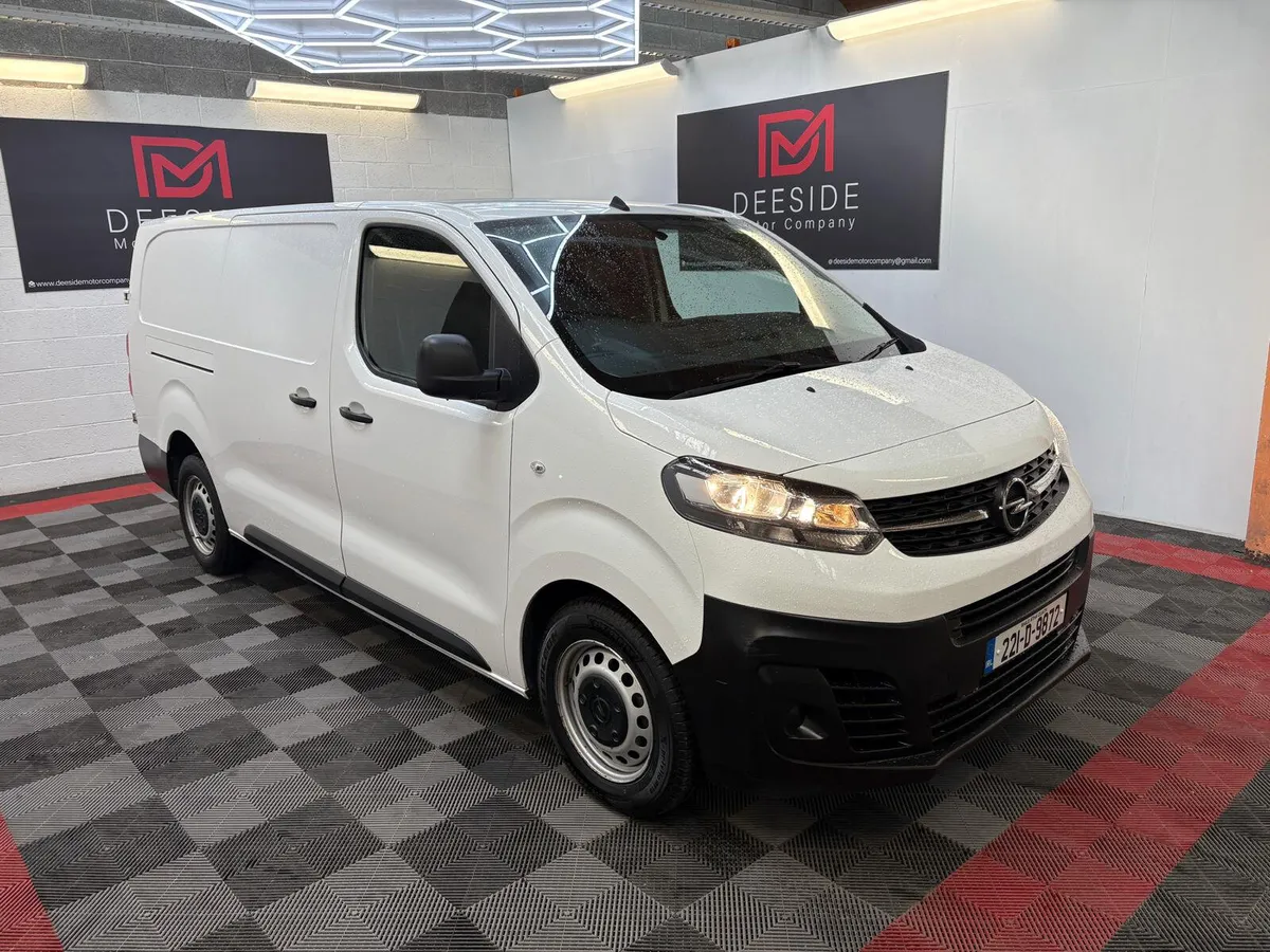 Opel Vivaro 1.5 HDI Van 2022 - Image 1