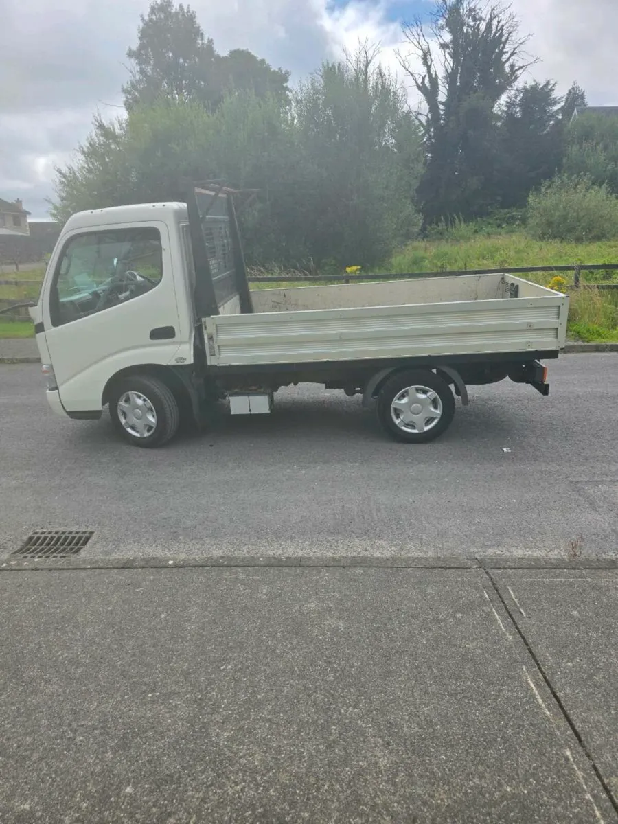 Toyota dyna - Image 2