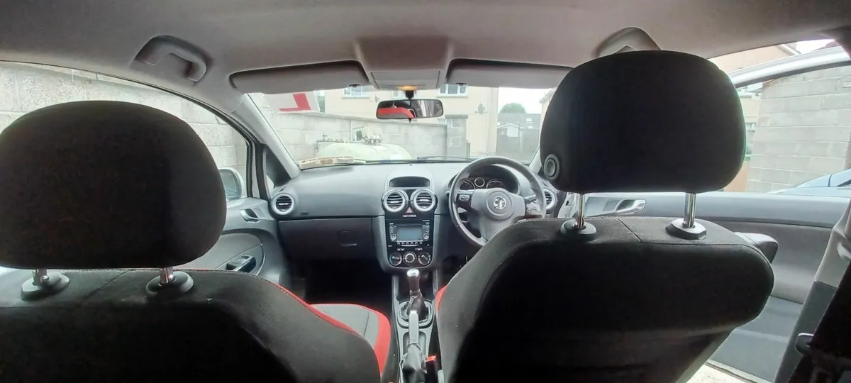 Vauxhall Corsa 2011 - Image 3