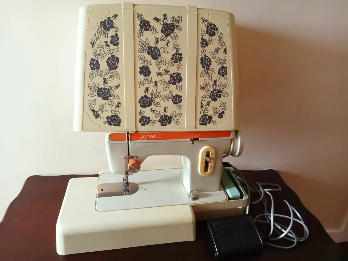 Sowing machine - Image 1