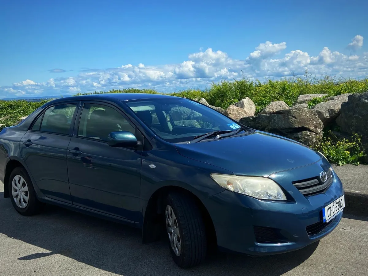 Toyota Corolla 2007 - Image 2