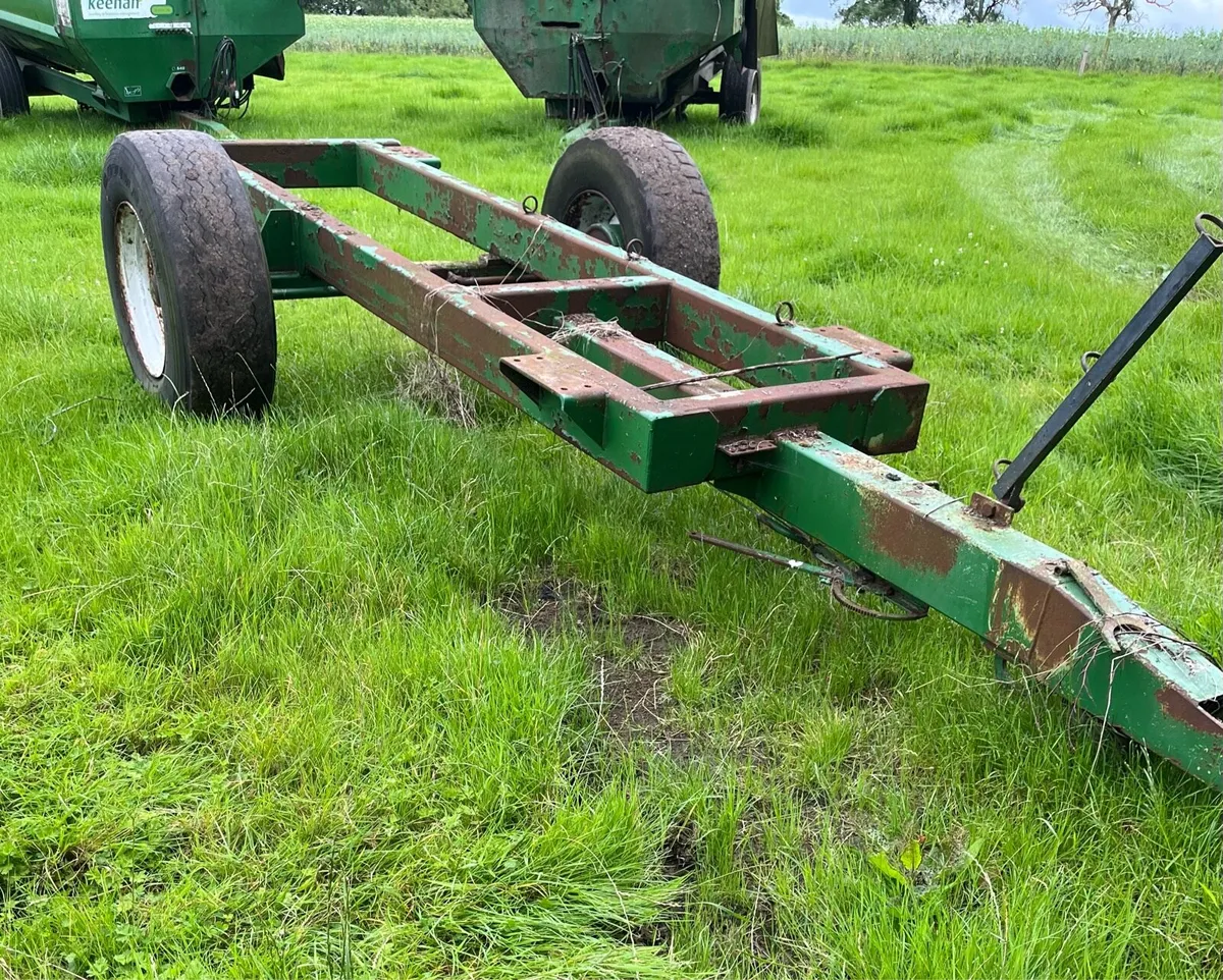 Trailer chassis - Image 1