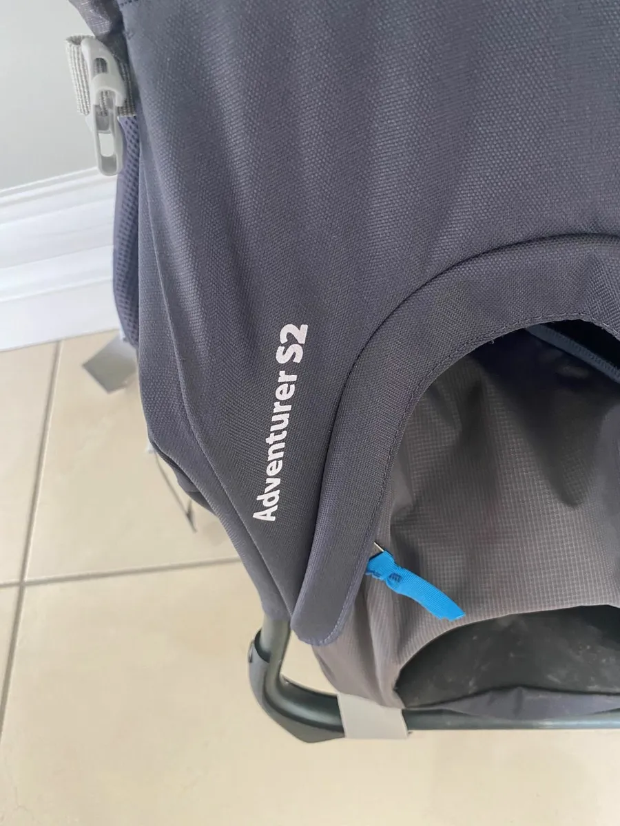 Child Carrier - Image 2