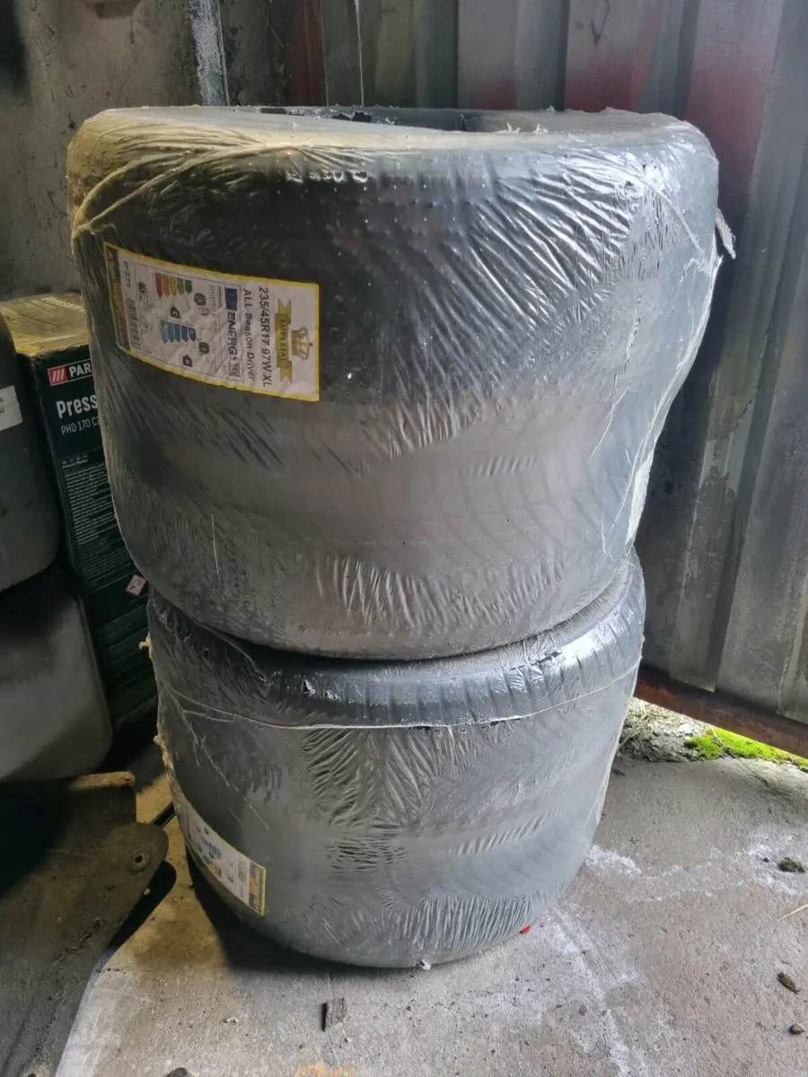 4 tyres new 17 inch