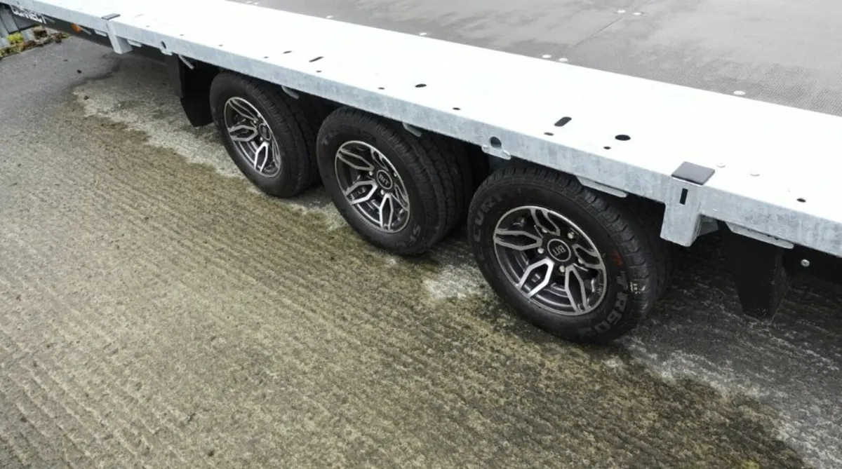 Brian James Trailers Connect 476-5522 - Image 3
