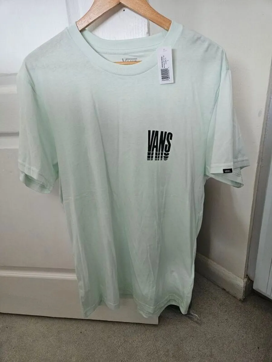 Lyle & Scott, Adidas, Vans, North Face - Image 2