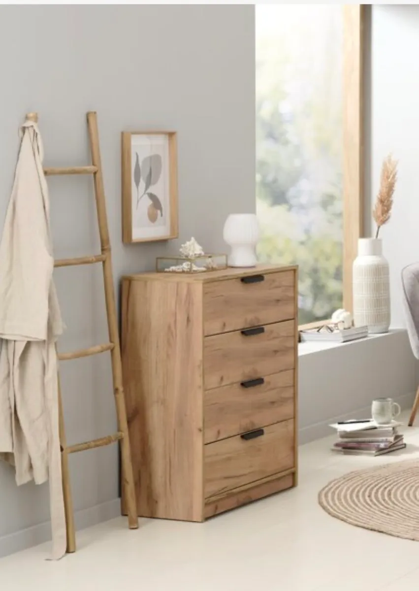 Bedroom furniture - Image 3