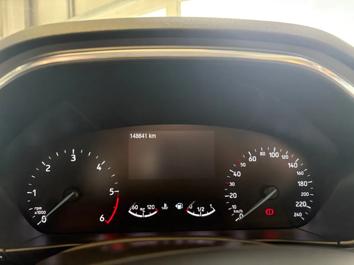 Ford Focus 2019 - Image 4