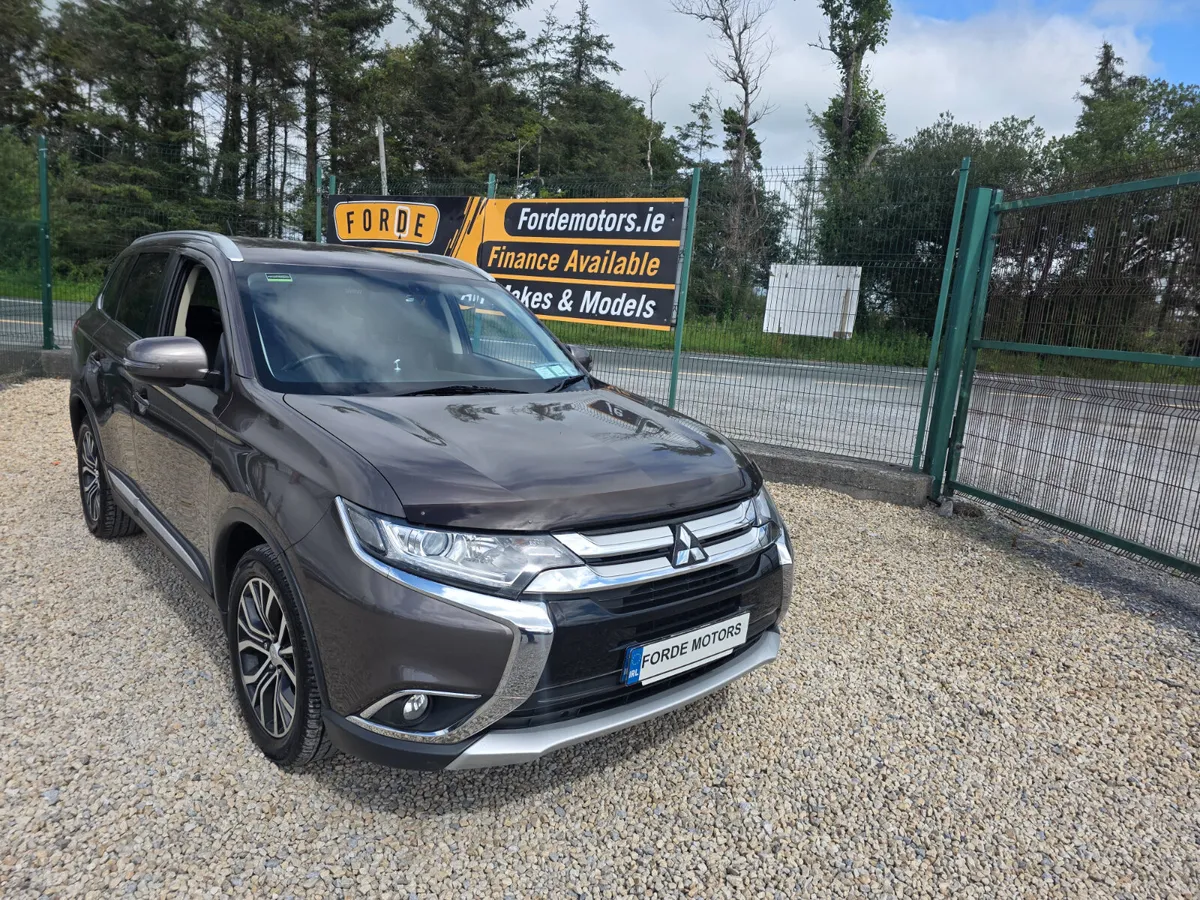 Mitsubishi Outlander 2015 Automatic 7 Seater - Image 1