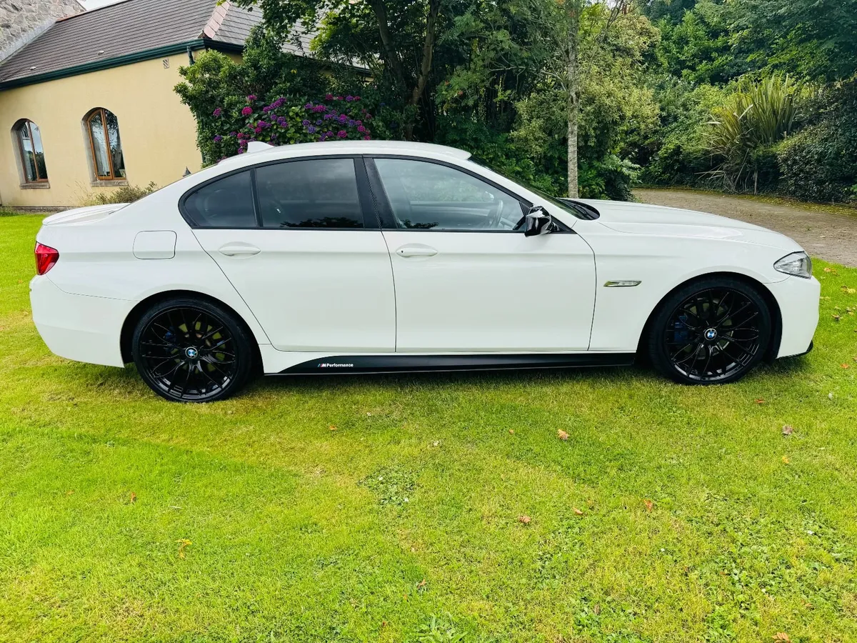 BMW 520D M SPORT - STUNNING NI CAR - Image 2