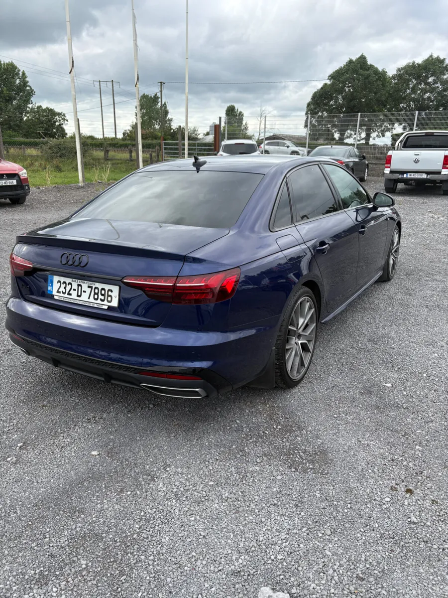 Audi A4 2023 - Image 3