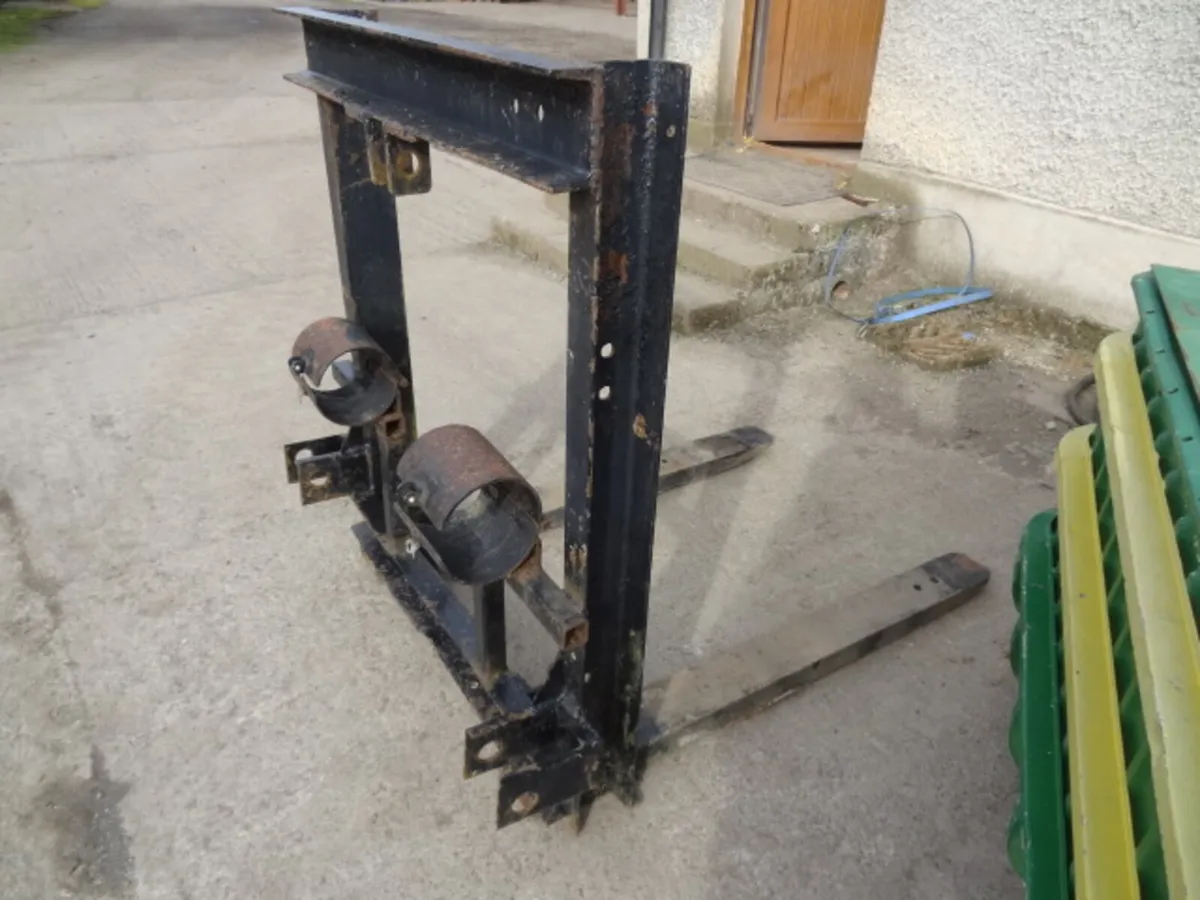 3 Point Linkage Pallet Forks - Image 3