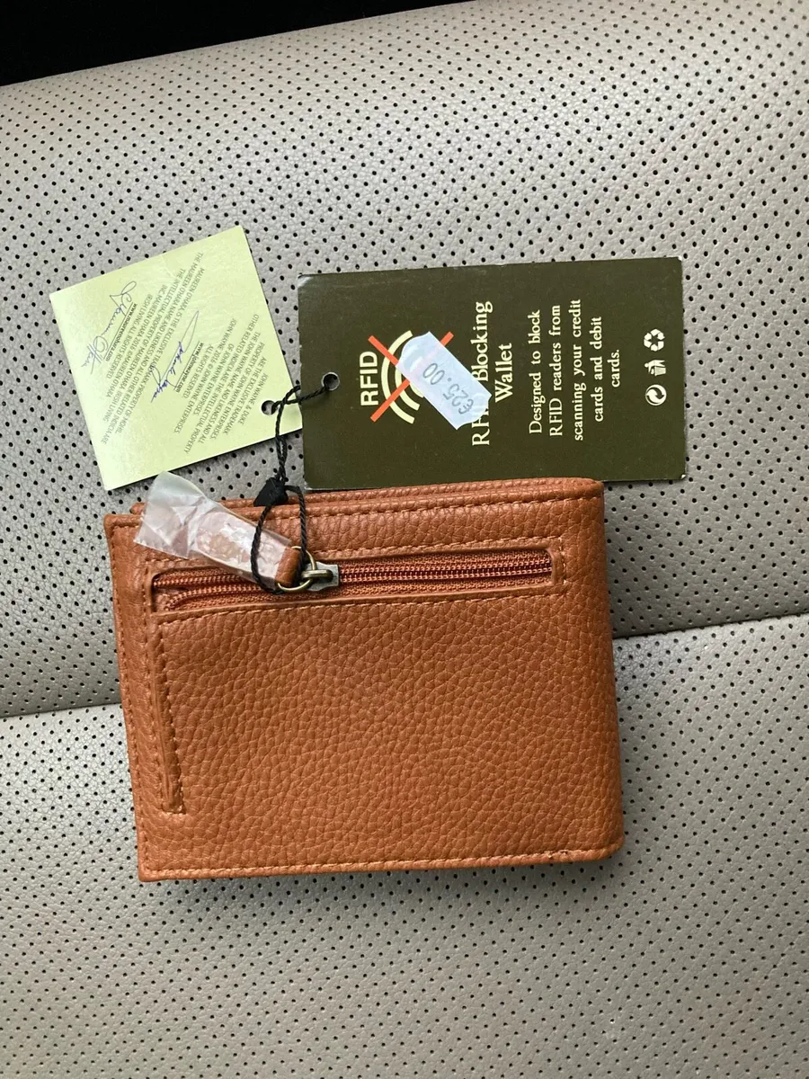 FREEPOST Brand New With Tags Wallet - Image 2