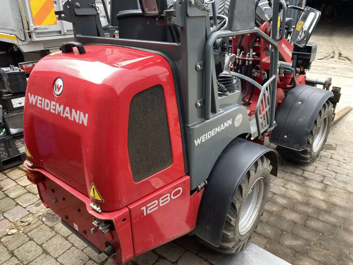 2018 Weidemann 1280 - Image 4