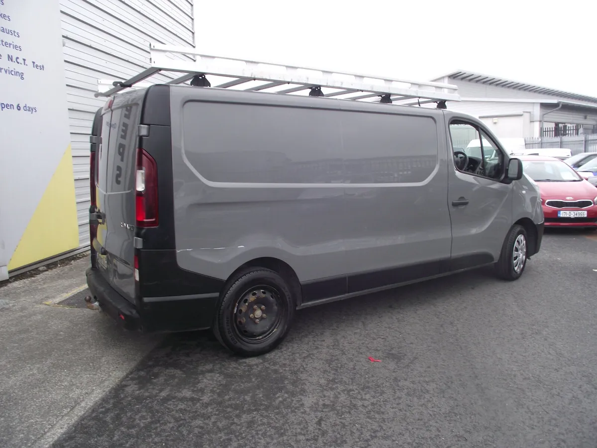 Renault Trafic 2017 - Image 3
