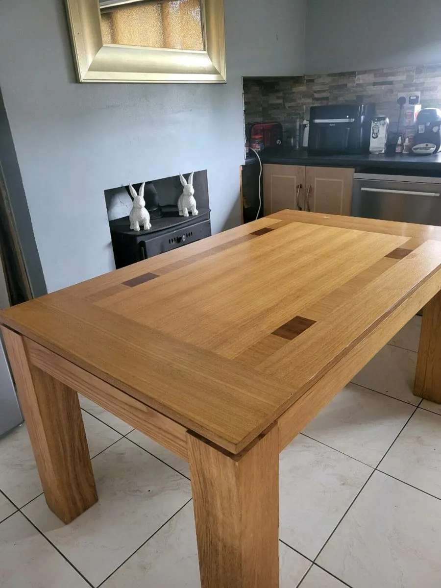 Kitchen dining table - Image 2