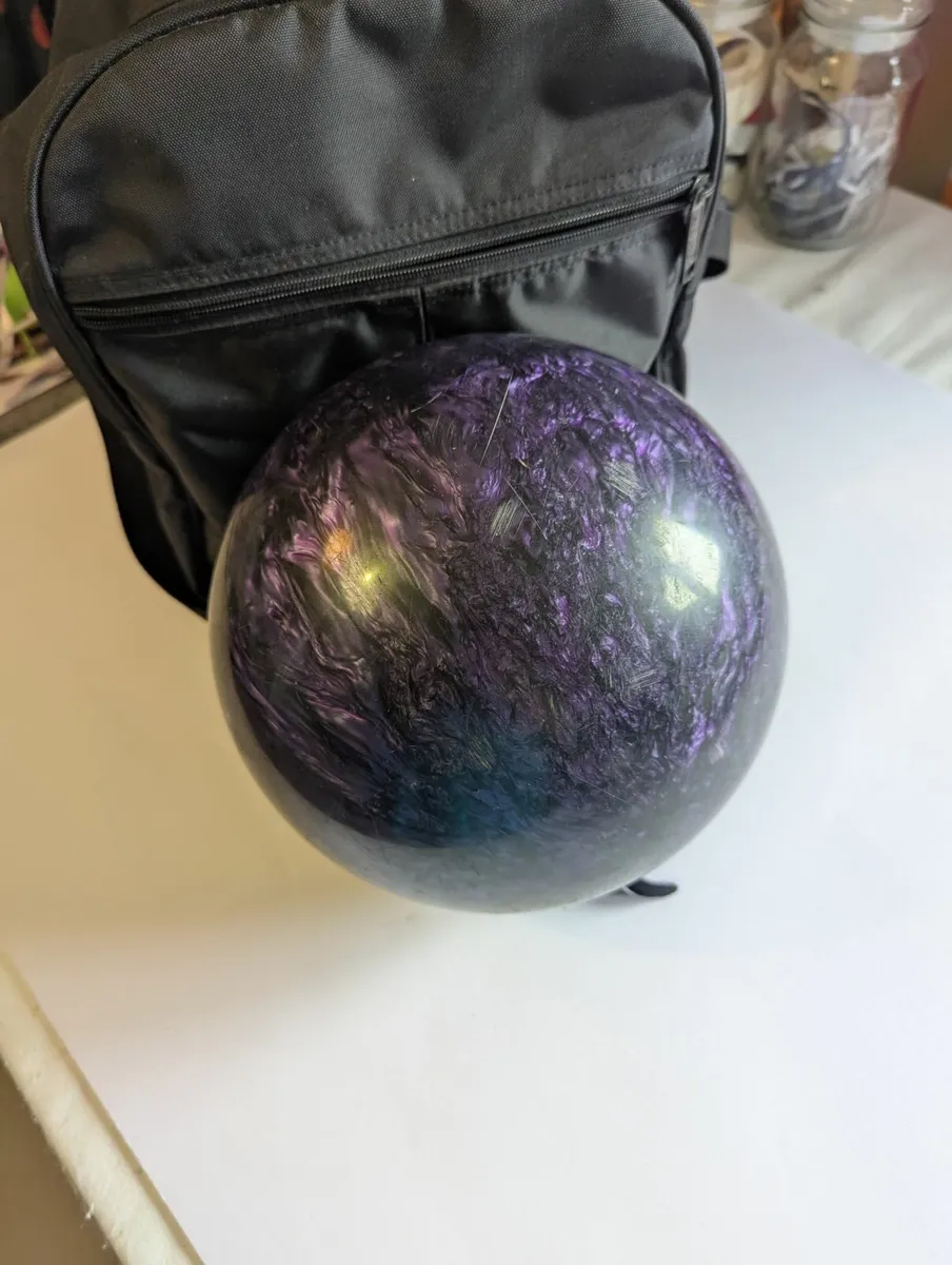 Bowling ball 9lb (480g) Purple - Image 2