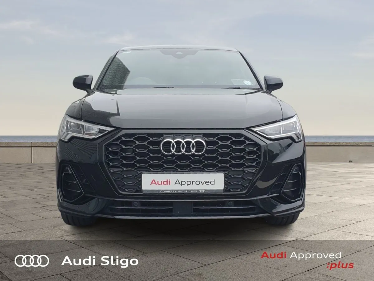 Audi Q3 Sportback 2.0 TDI 150HP S Line - Image 2